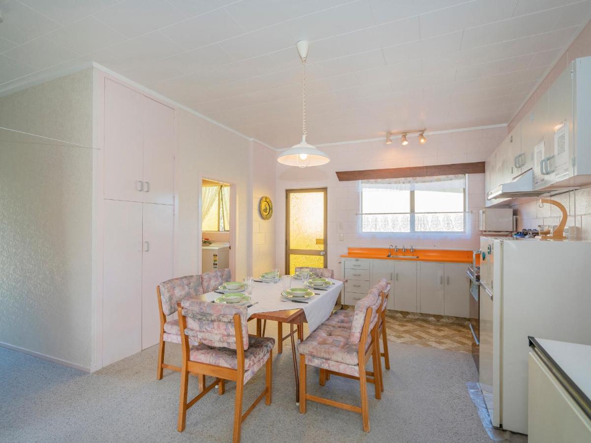 Cosy At Cooks - Cooks Beach Downstairs Unit Exteriér fotografie